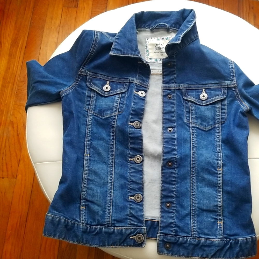Jean jacket size 11 to 12
